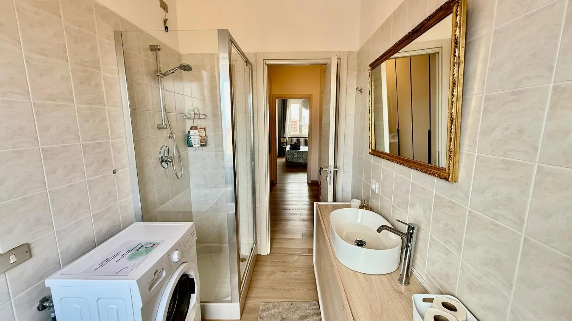 Il Balconcino-Cozy Apartment Bergamo 0*,  Italien